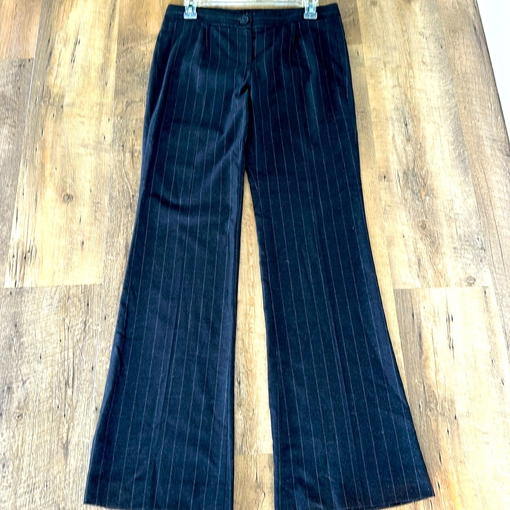 Theory size 4 light weight dress pant.